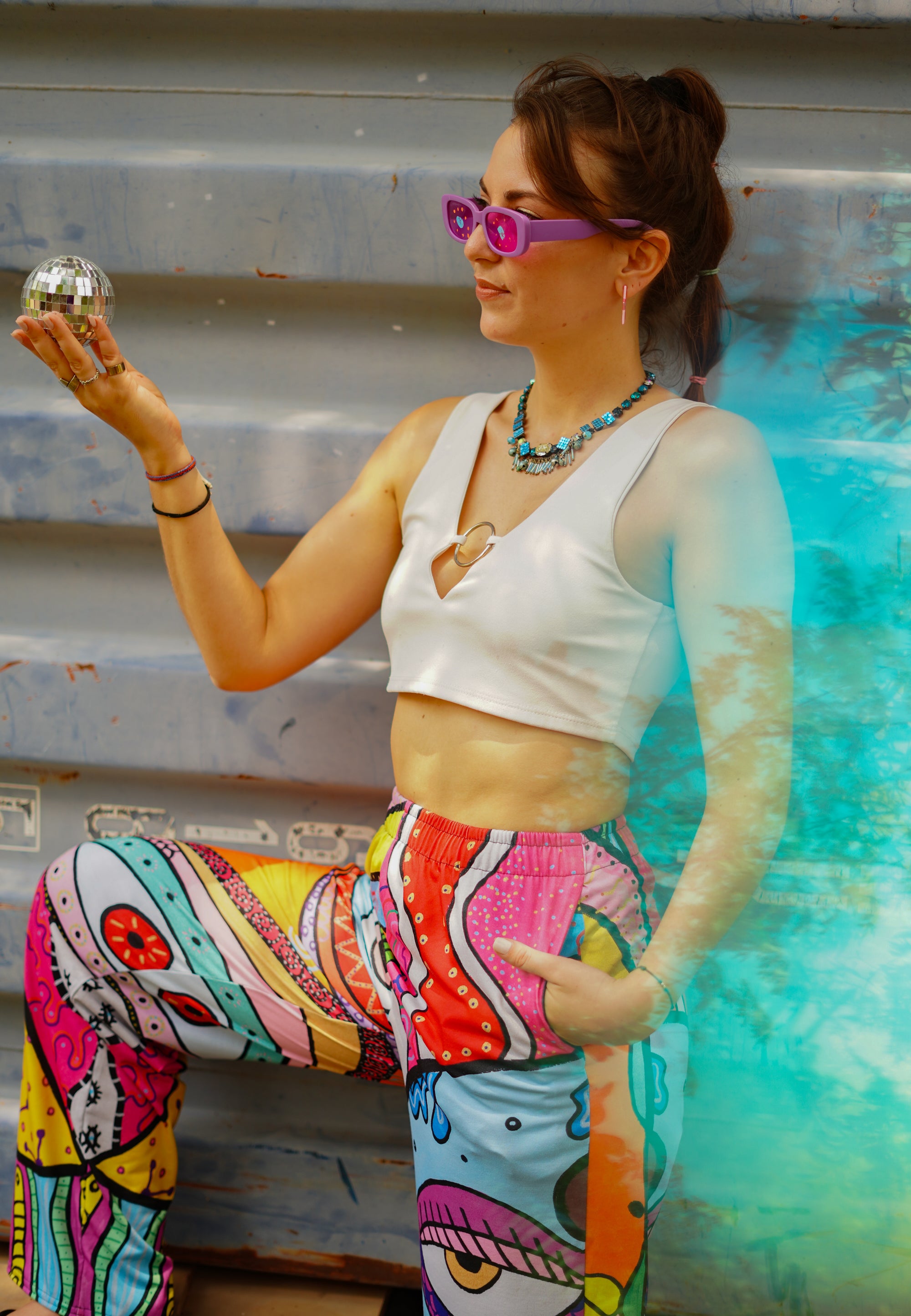 Large Pants 'Mooning'