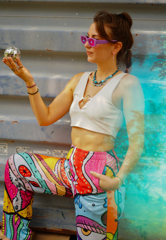 Large Pants 'Mooning'